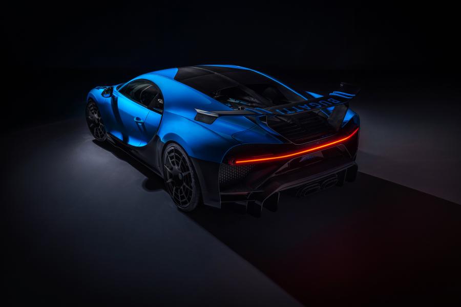  Bugatti Chiron Pur Sport 2020 года  (фото 10 из 44)